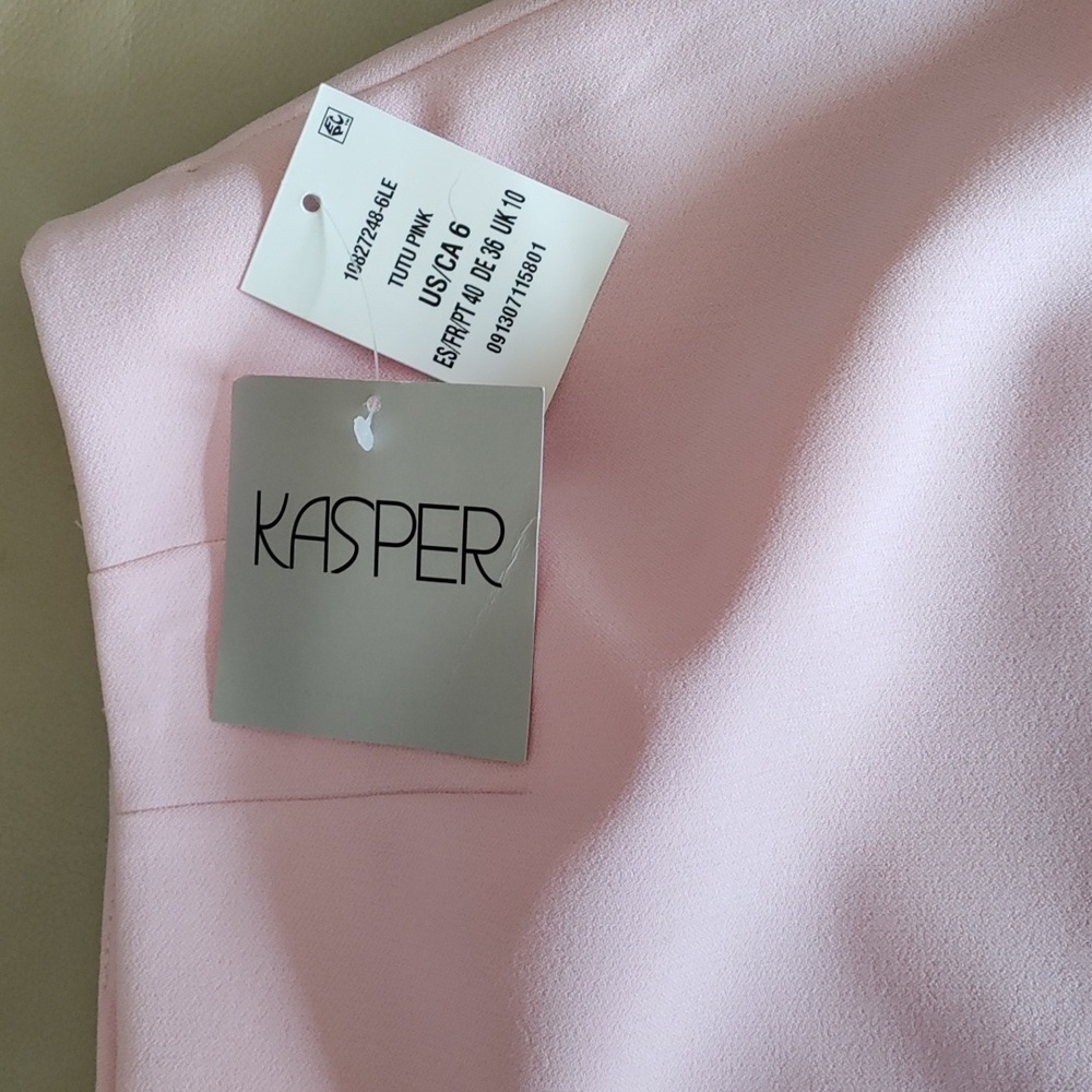 Kasper brand size 6 Tutu pink skirt